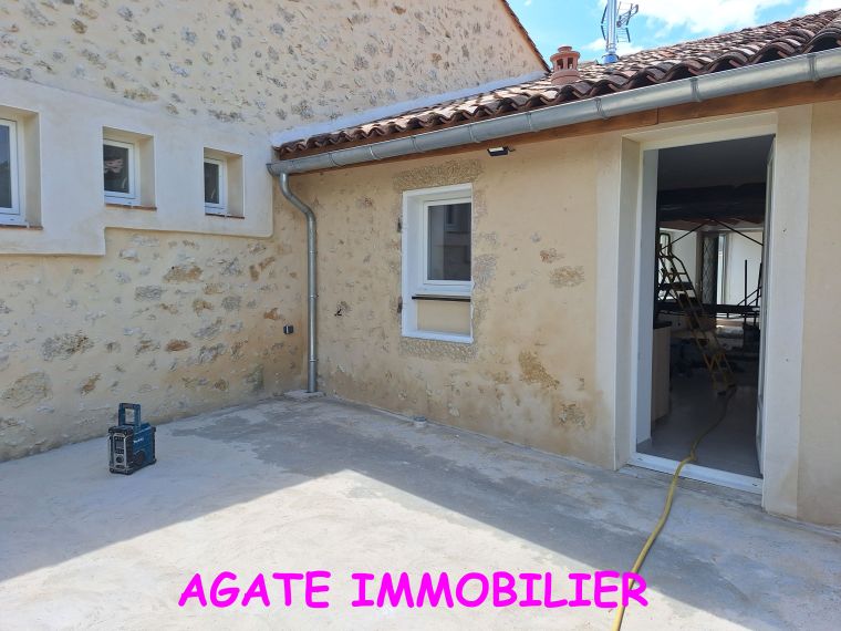 LOCATION NOAILLAN 3 CHAMBRES